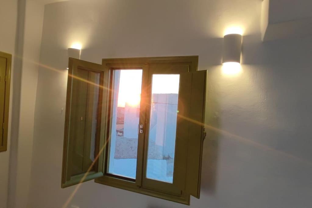 Finikas Cave House Apartment Foinikiá Екстериор снимка